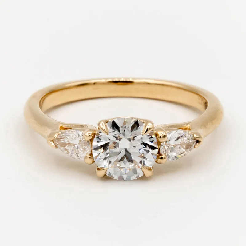 women's engagement rings floral design -Acacia Diamond Ring | 1 ct Lab-Grown Diamond | 14k Yellow Gold