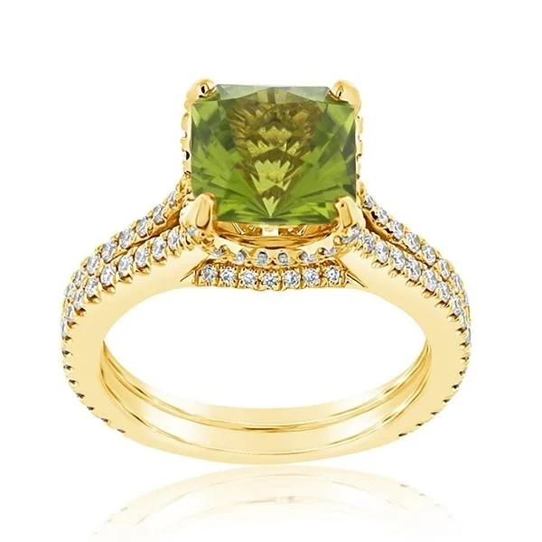 women's engagement rings ruby -Peridot & Diamond Ring