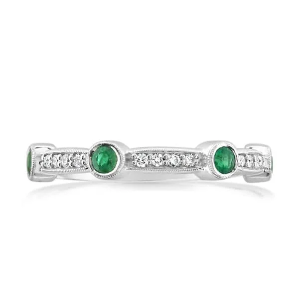 women's engagement rings pear cut -Emerald & Diamond Ring