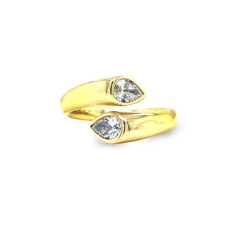 women's engagement rings nature inspired -Gold Toi et Moi Diamond Ring